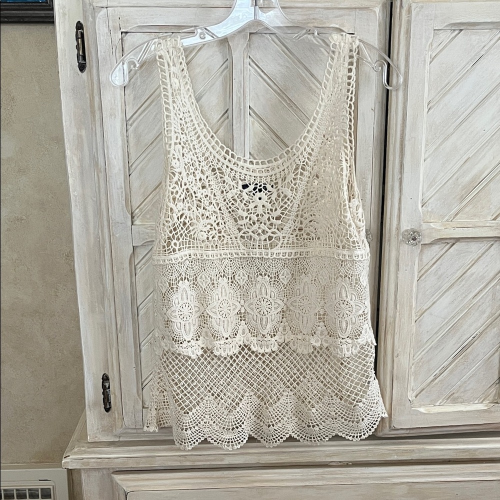 AEO Vintage Boho Crochet Tank Top Color Cream Size Small - Picture 4 of 4